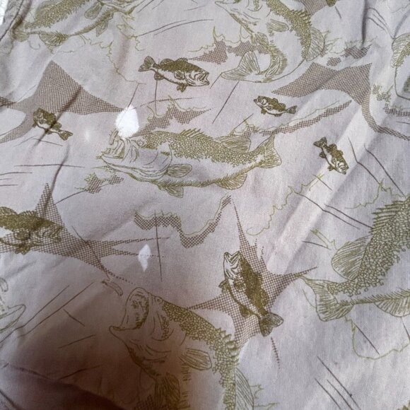 Cabela's Mens 3XL Vented Back Bass Fish Print Short Sleeve Button Down Shirt Tan - Picture 7 of 9
